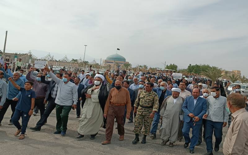 گزارش تصویری راهپیمایی مردم شهرستان جیرفت در محکومیت حادثه تروریستی شاهچراغ(ع)